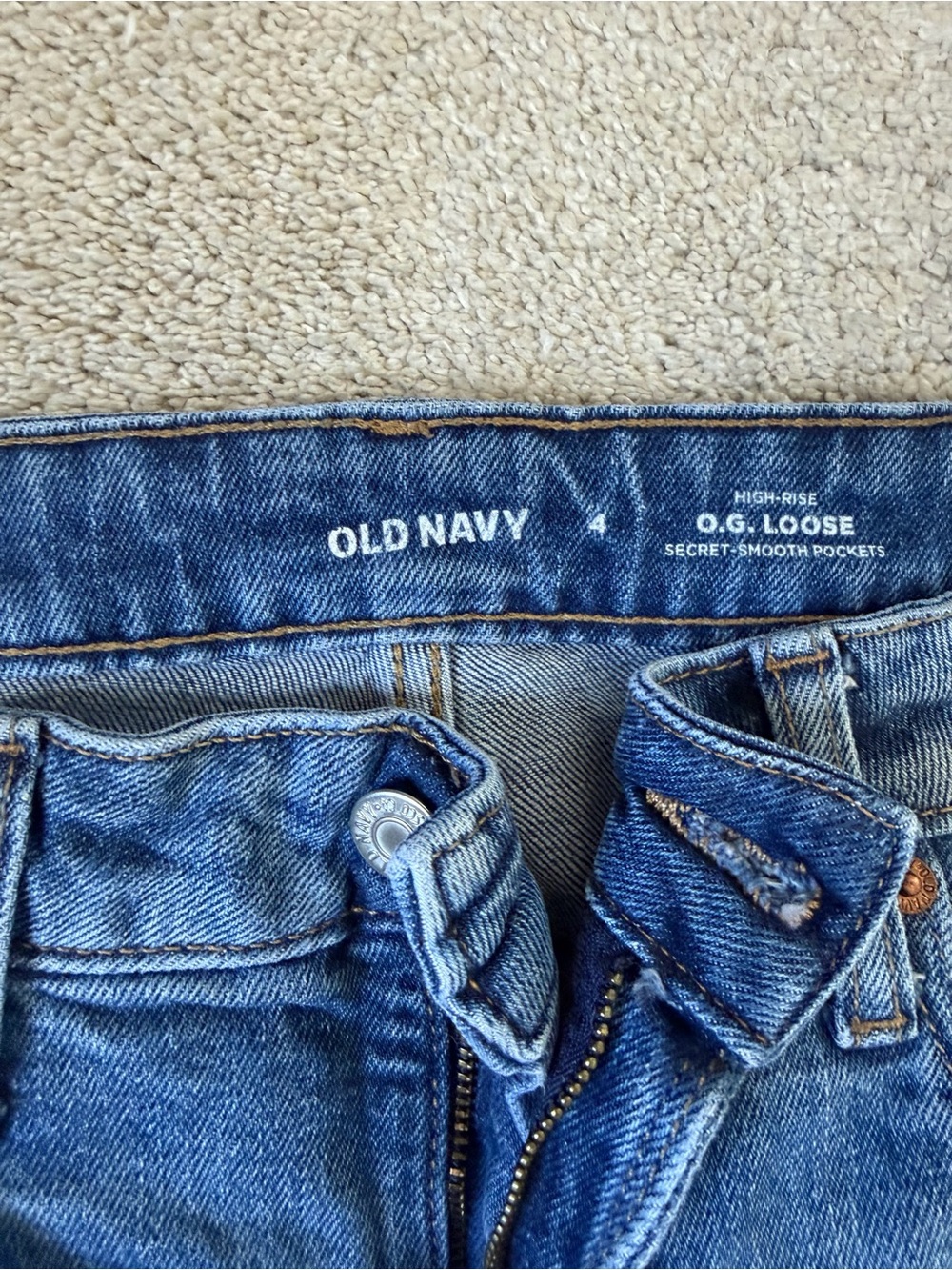 Old Navy Women's O.G. High Rise Loose Straight Leg Blue Denim Jeans - Picture 4 of 7